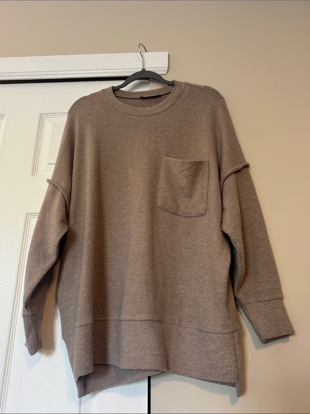 Zenana Outfitters Women's Hacci Crewneck